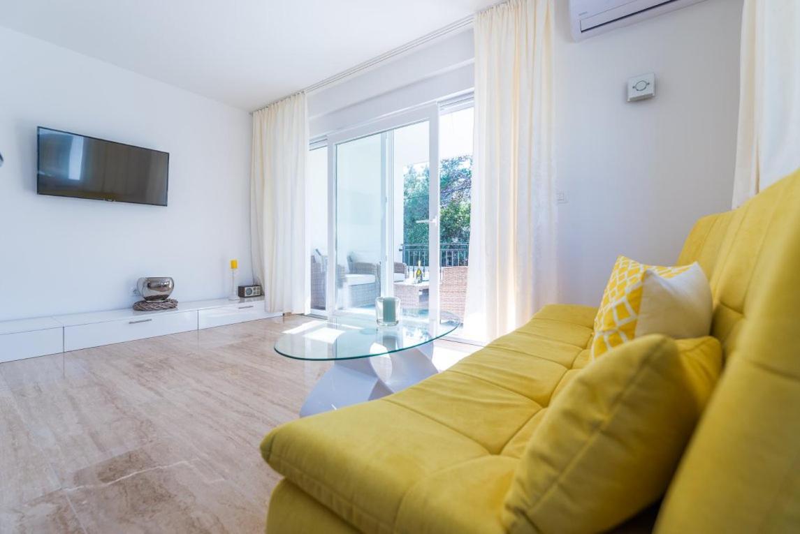 Apartmann Vir Εξωτερικό φωτογραφία